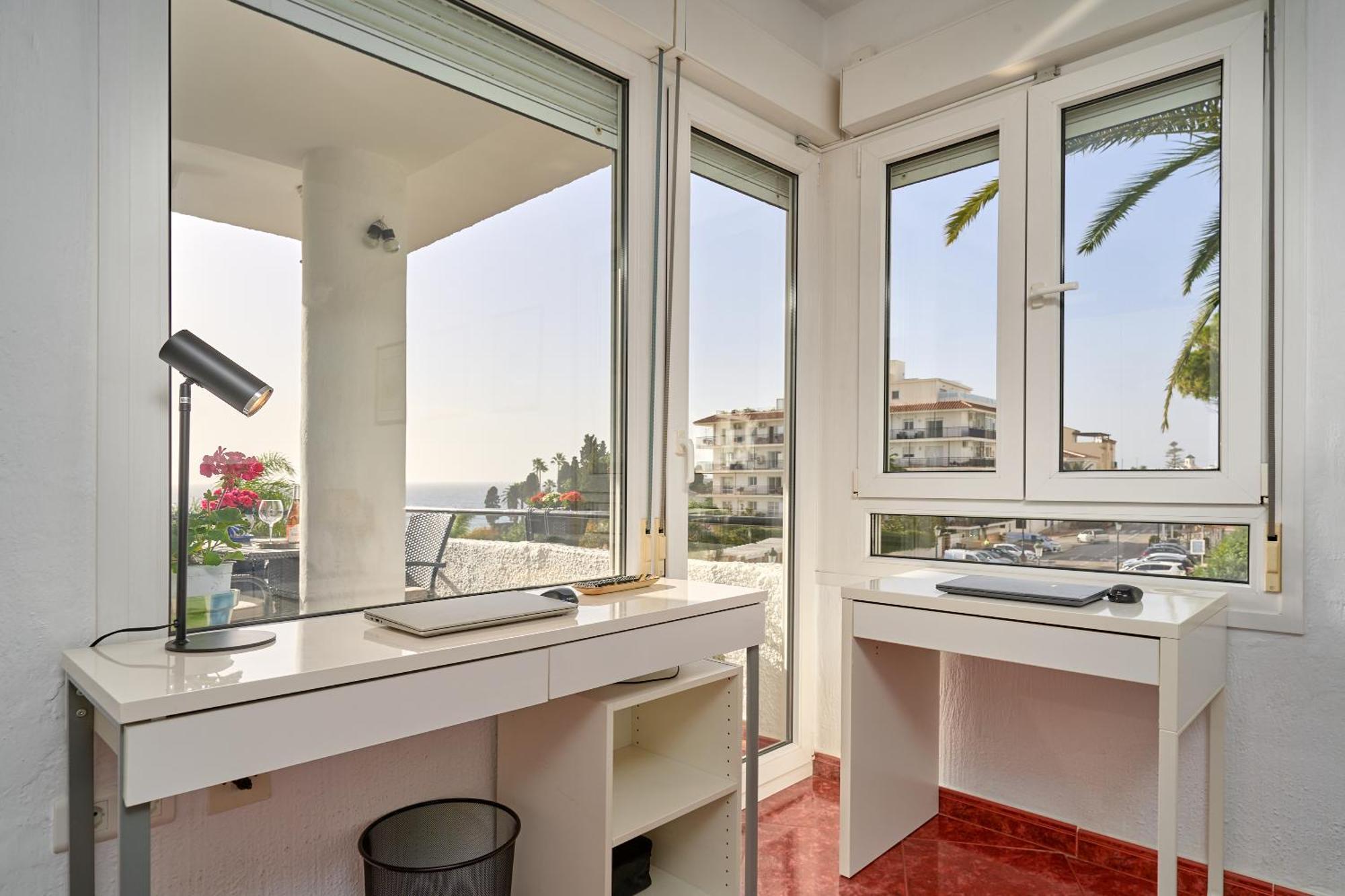 Ferienwohnung Spectacular Sea Views, 2 Bed,2 Bath Nerja Exterior foto