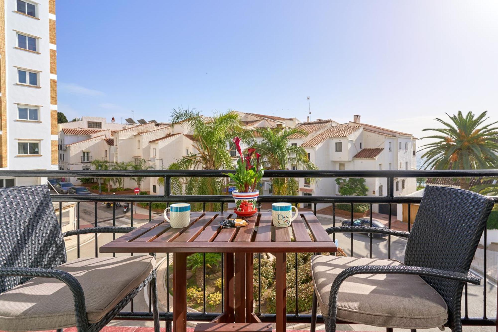 Ferienwohnung Spectacular Sea Views, 2 Bed,2 Bath Nerja Exterior foto
