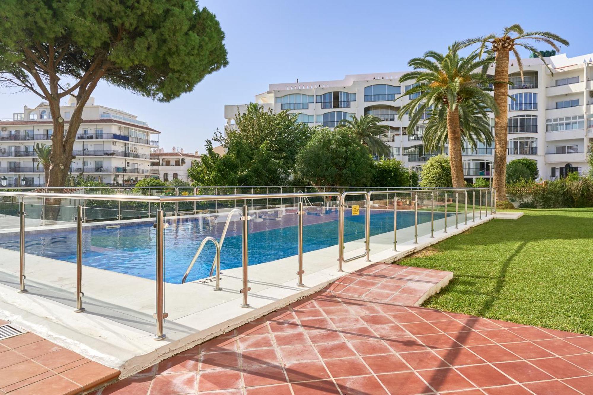 Ferienwohnung Spectacular Sea Views, 2 Bed,2 Bath Nerja Exterior foto